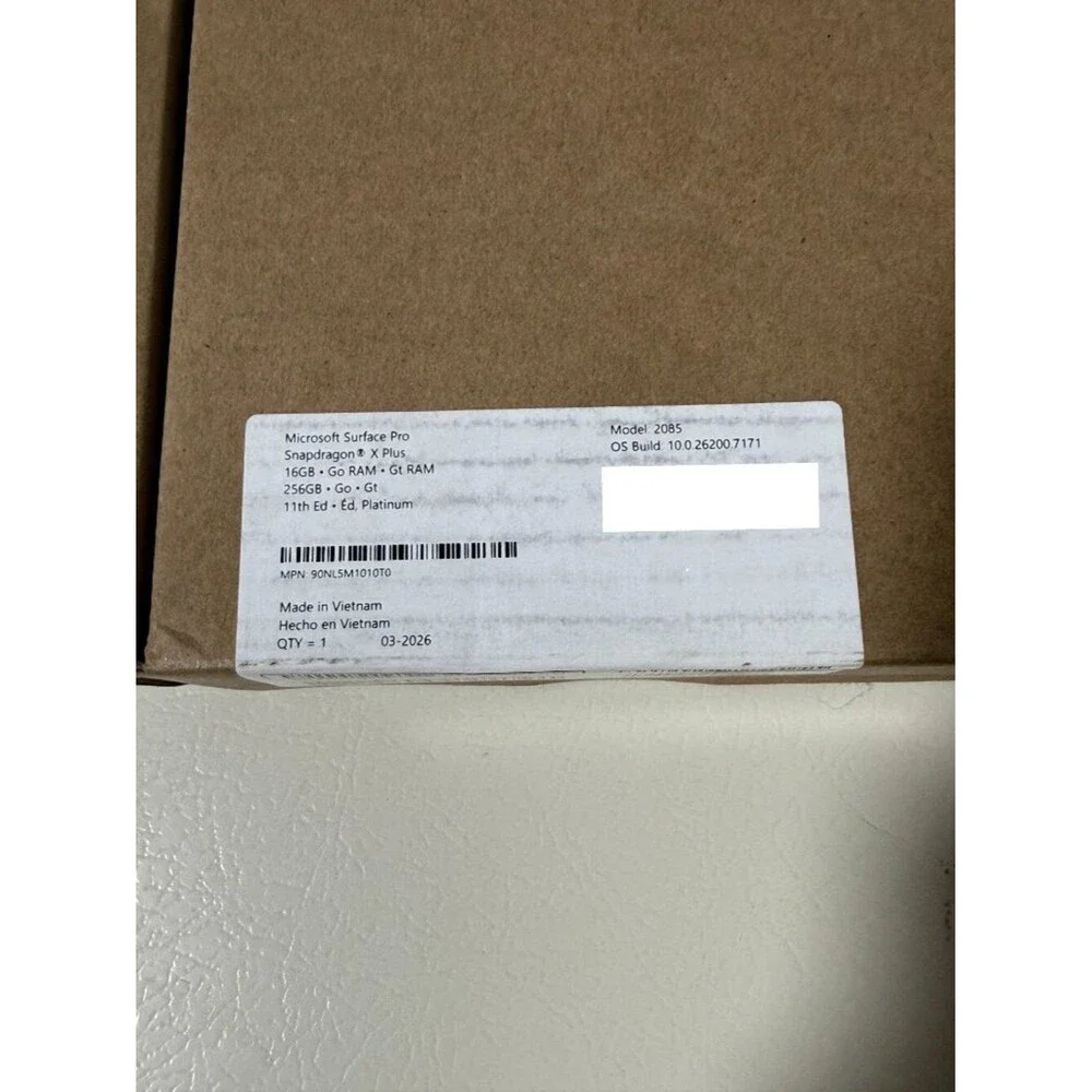 Microsoft Surface Pro 11 Snapdragon X Plus 16GB 256GB Platinum